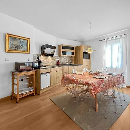 Appartement Un Petit Nid Au Bord De La Sorgue *